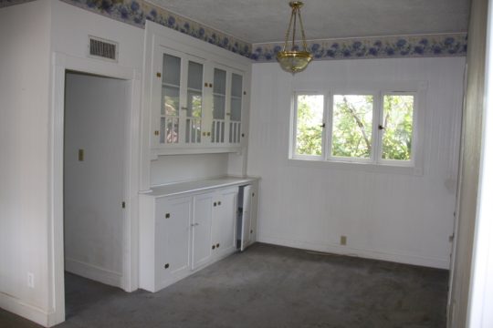 21 Dining room before